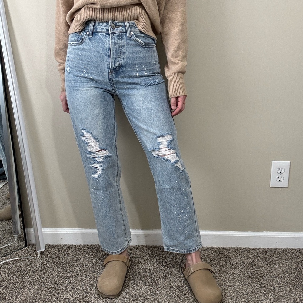No Boundaries 100% cotton Distressed Jeans, size 5